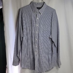 Lands' End Black and White Gingham Casual Button Down Shirt